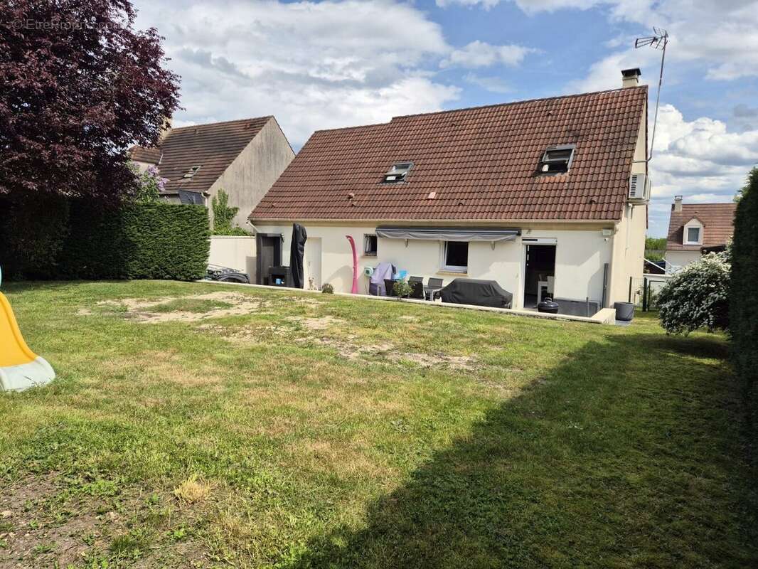 Maison à BREUILLET