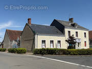 Maison à MONTIPOURET