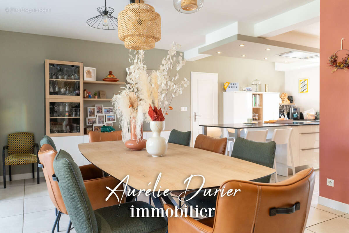 Maison à NOTRE-DAME-D&#039;OE