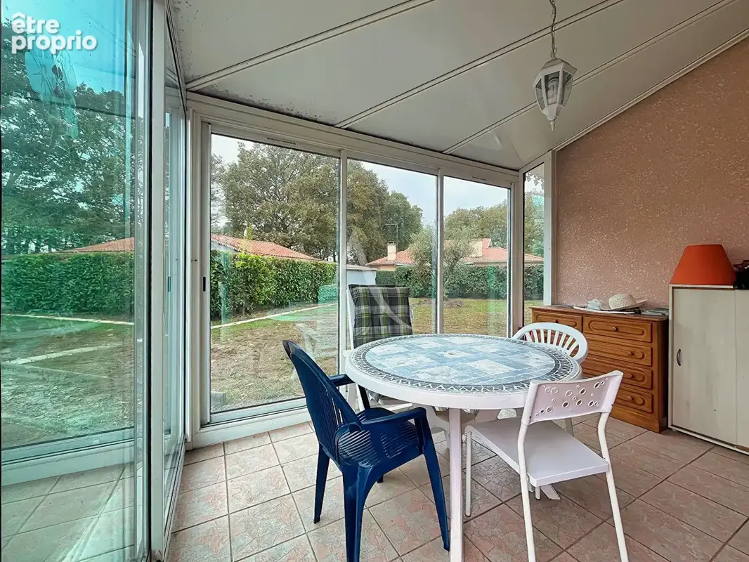 Maison de plain-pied lumineuse dans un environnement calme - photo 4