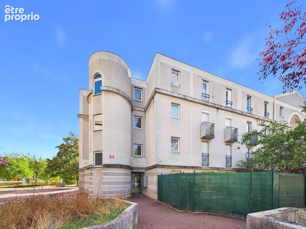 Photo Appartement à Evry au prix de 149 000€