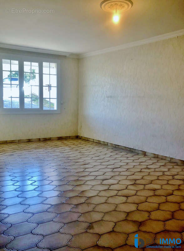 Maison à LABRUGUIERE