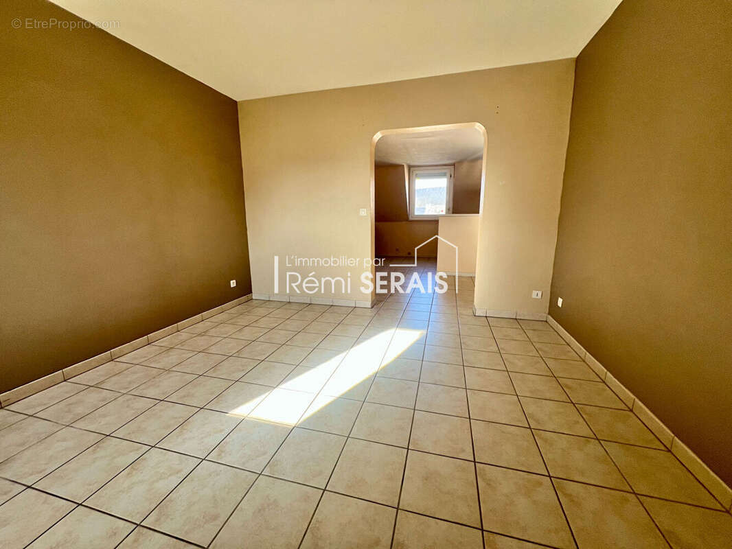 Appartement à AUNAY-SUR-ODON