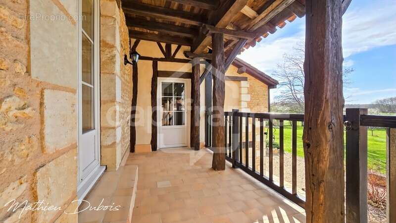 Domaine de caractère du XVIIᵉ siècle rénové - Propriété de charme avec piscine et parc arboré - Entre Périgueux et Bergerac - photo 23