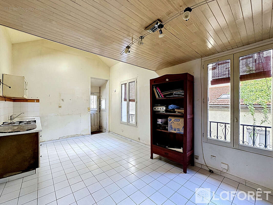 Appartement à FONTENAY-SOUS-BOIS
