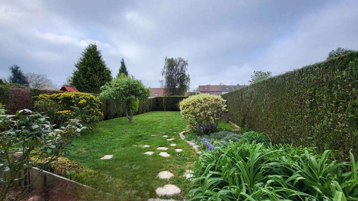 Maison à SAINT-SAULVE