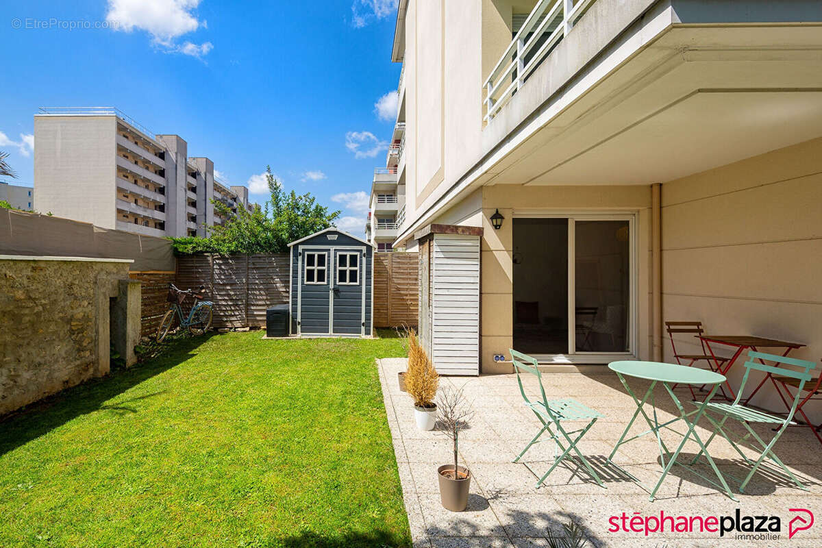 Appartement à COLOMBES
