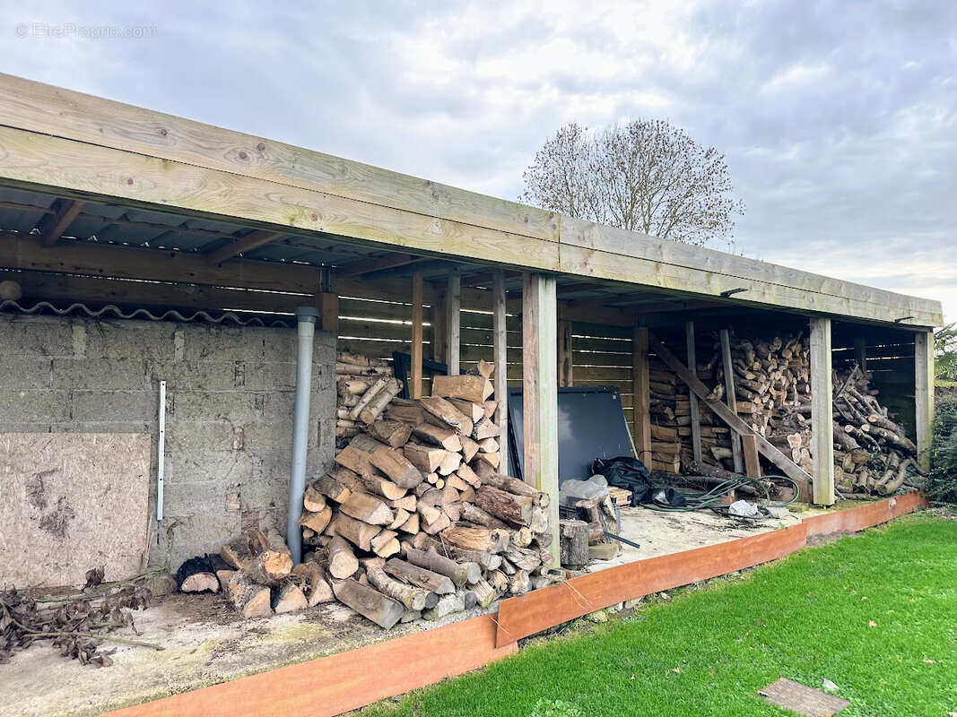 Maison à LA FEUILLIE