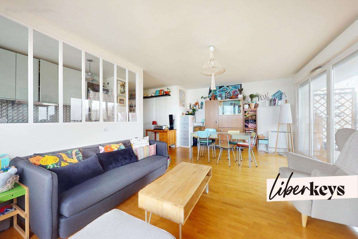 Appartement à COLOMBES
