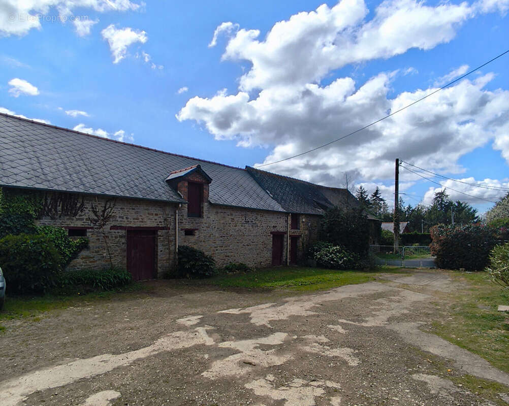 Maison à BAIN-DE-BRETAGNE