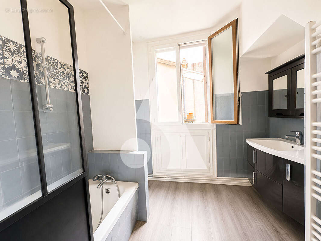 Appartement à SAINT-OUEN