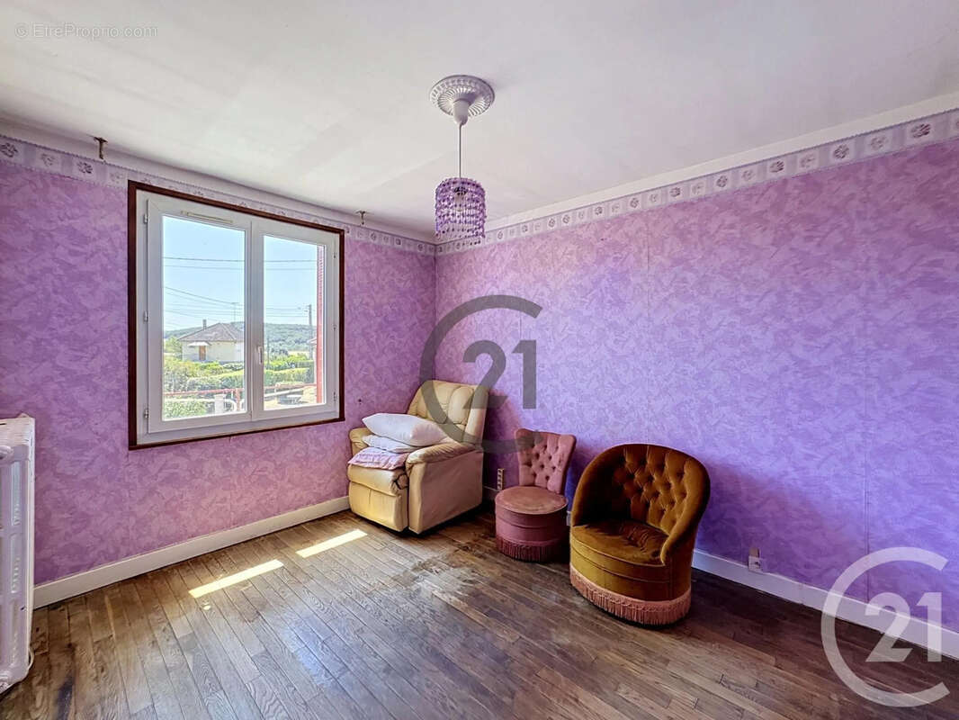 Maison 81 m² à Villeneuve-Sur-Yonne  - photo 7