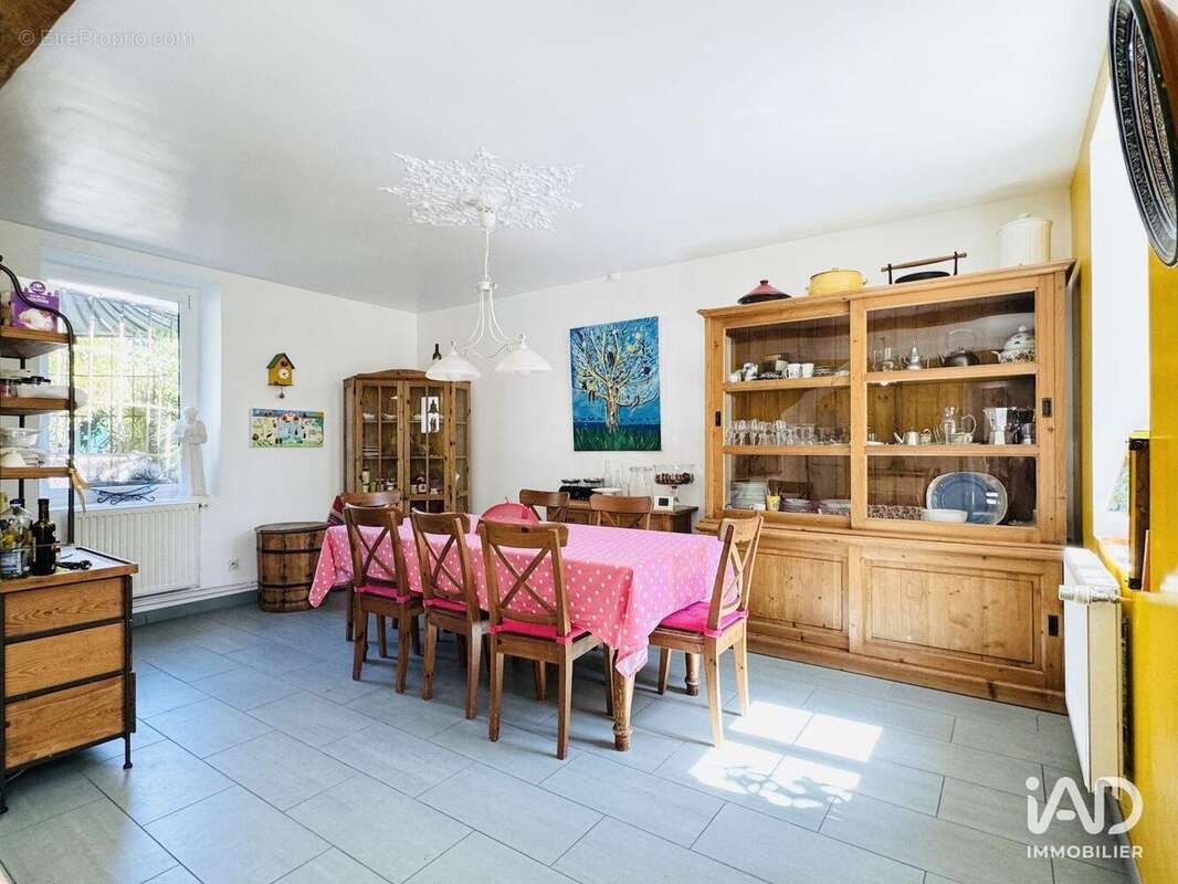 Photo 5 - Maison à COMPIEGNE