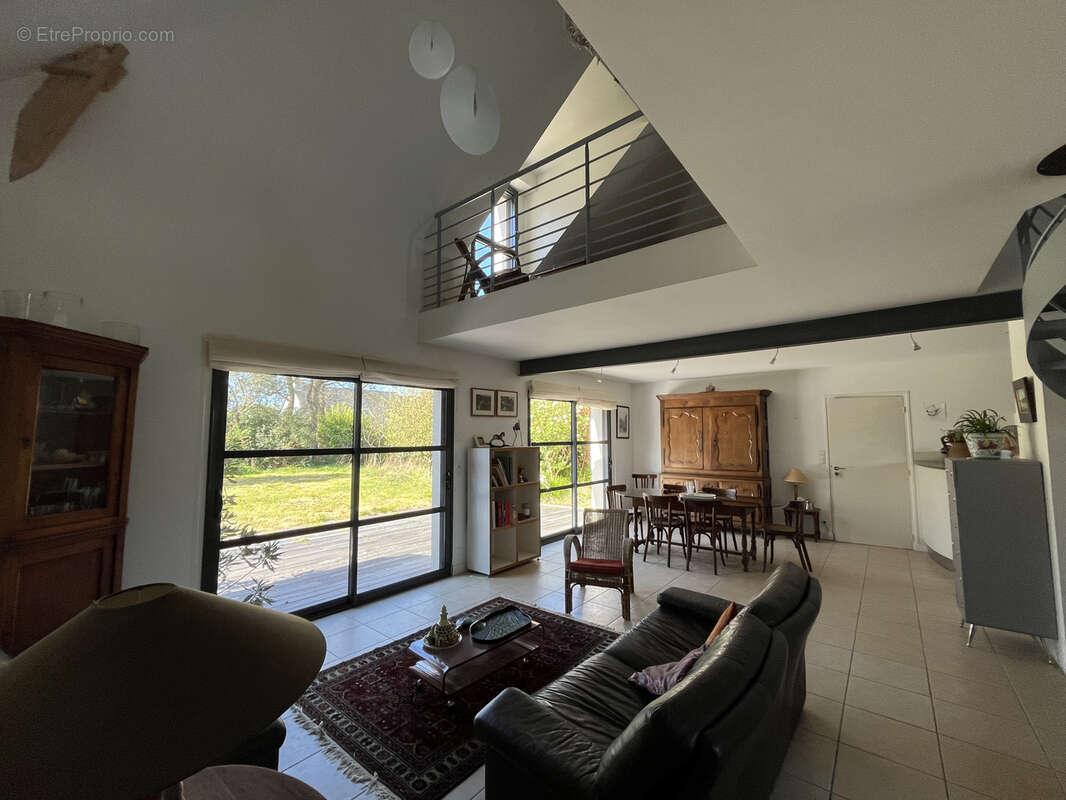 Maison à LARMOR-BADEN