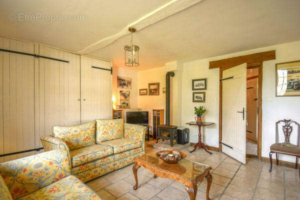 SNUG - Maison à GENOUILLE