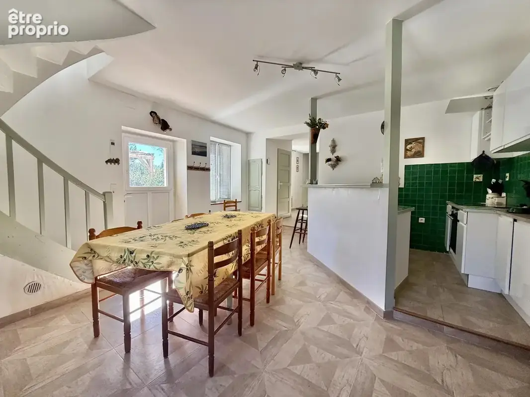 CARCASSONNE - Entièrement rénovée avec goût, 4.4 Ha de terrain et maison d'amis - photo 19