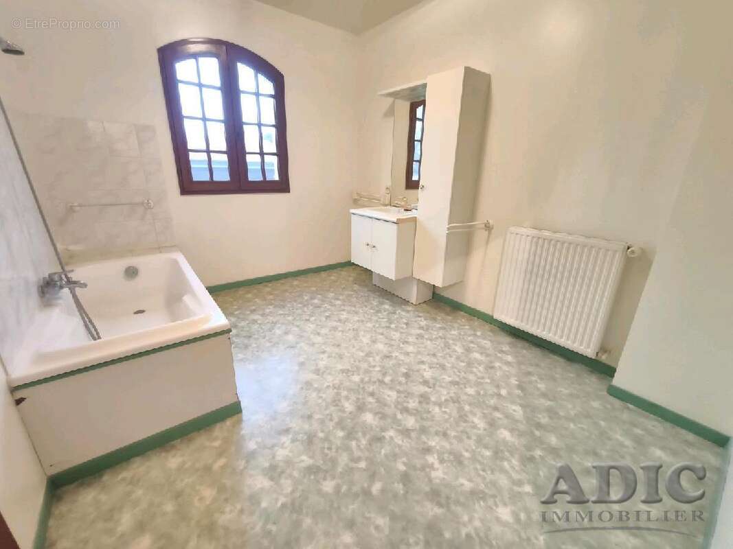 Maison à DAMMARTIN-EN-GOELE