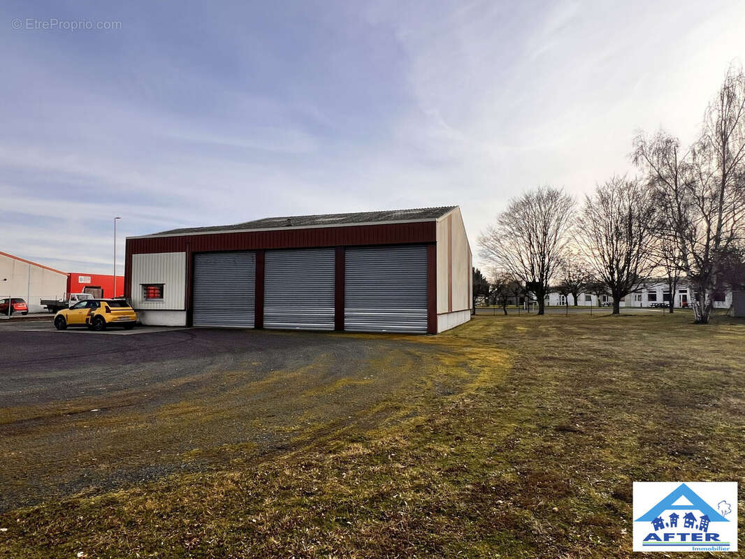 Commerce à CHANTEHEUX