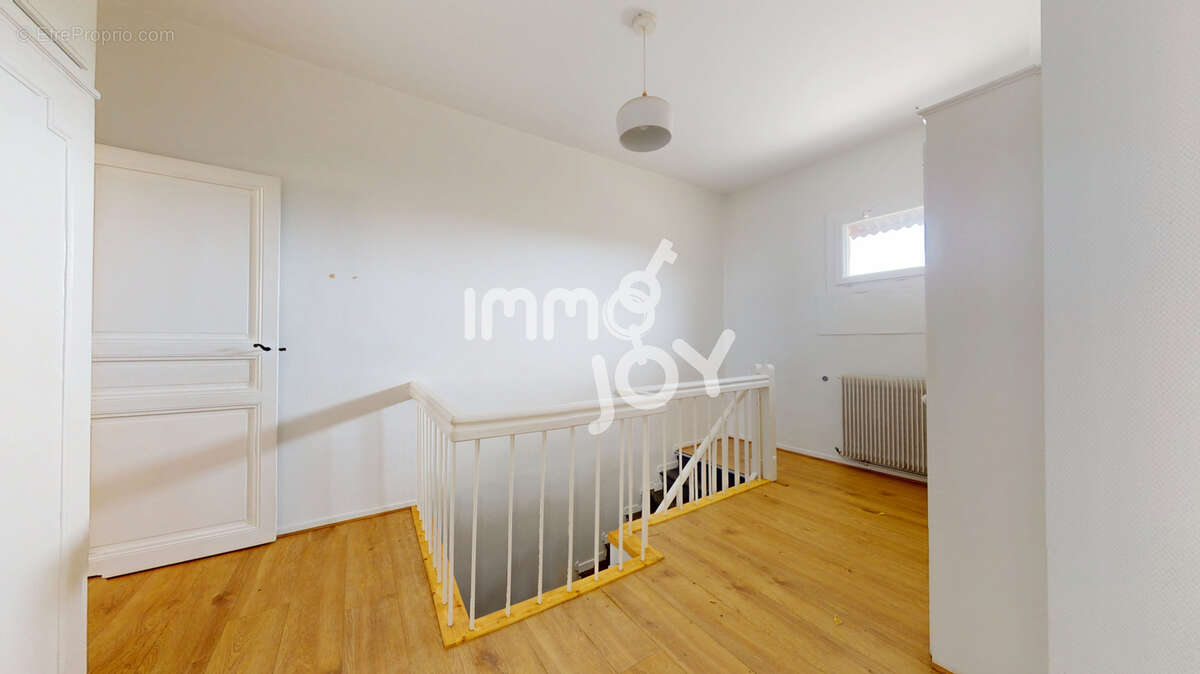 Appartement à VENERQUE
