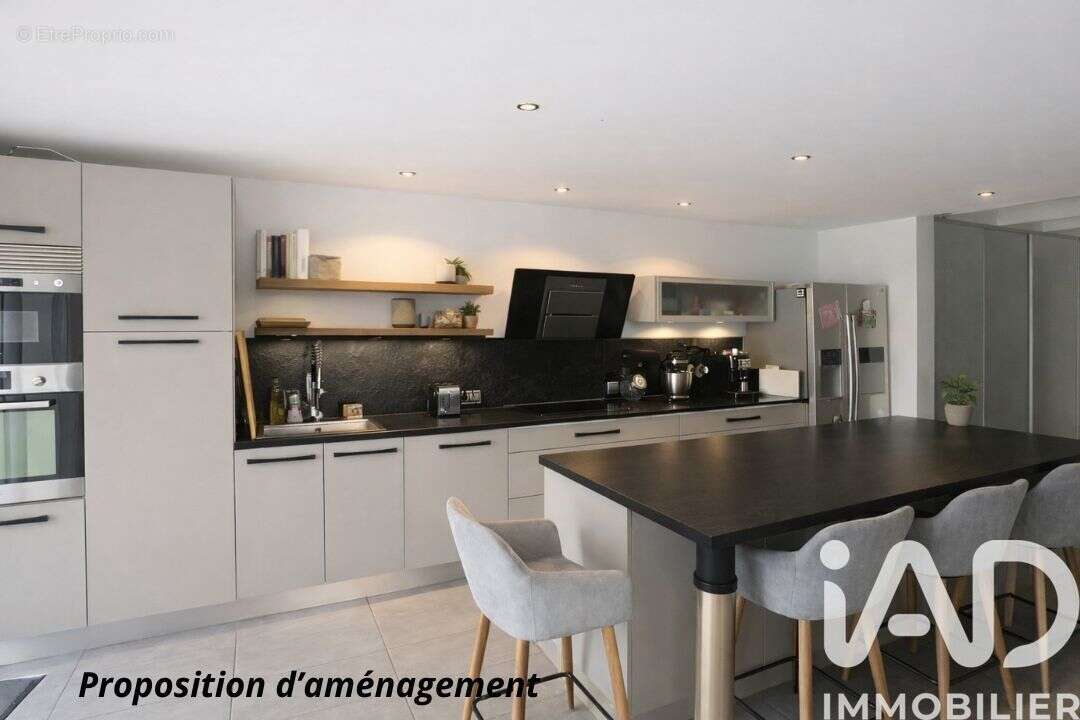 Maison 187 m² à Saint-Jean-De-Liversay  - photo 6