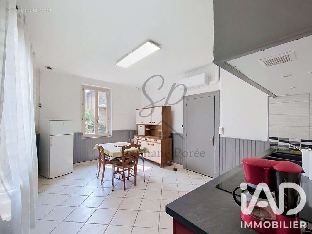 Maison 144 m² à Grisolles  - photo 7