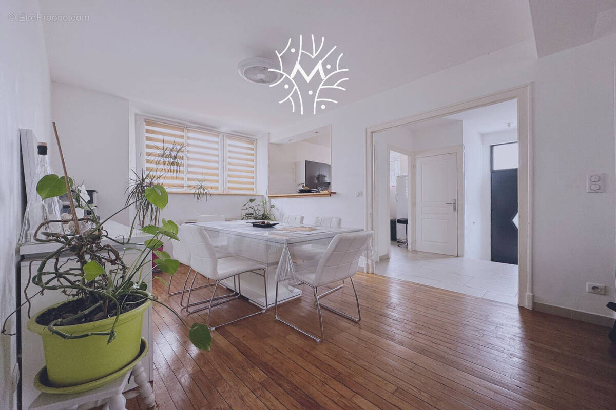 Appartement à RETHEL