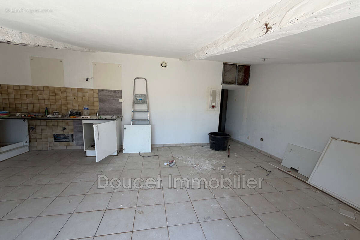 Appartement 206 m² à Murviel-Les-Beziers  - photo 3