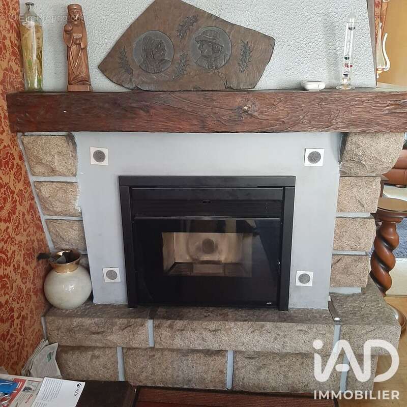 Maison 136 m² à Carhaix-Plouguer  - photo 9