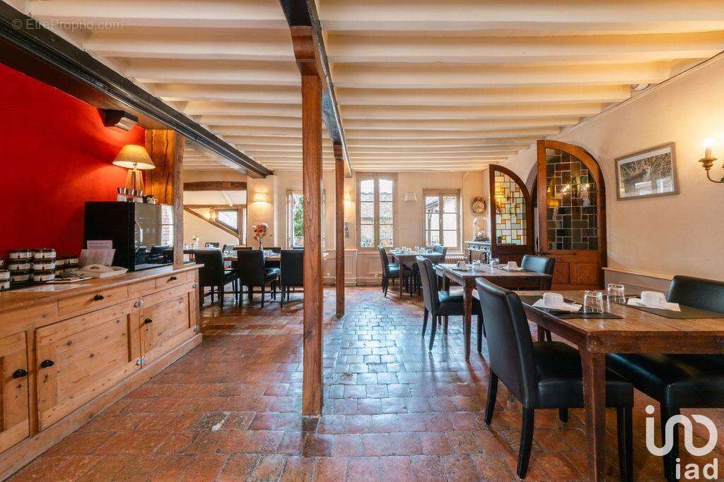 Photo 3 - Commerce à BRINON-SUR-SAULDRE