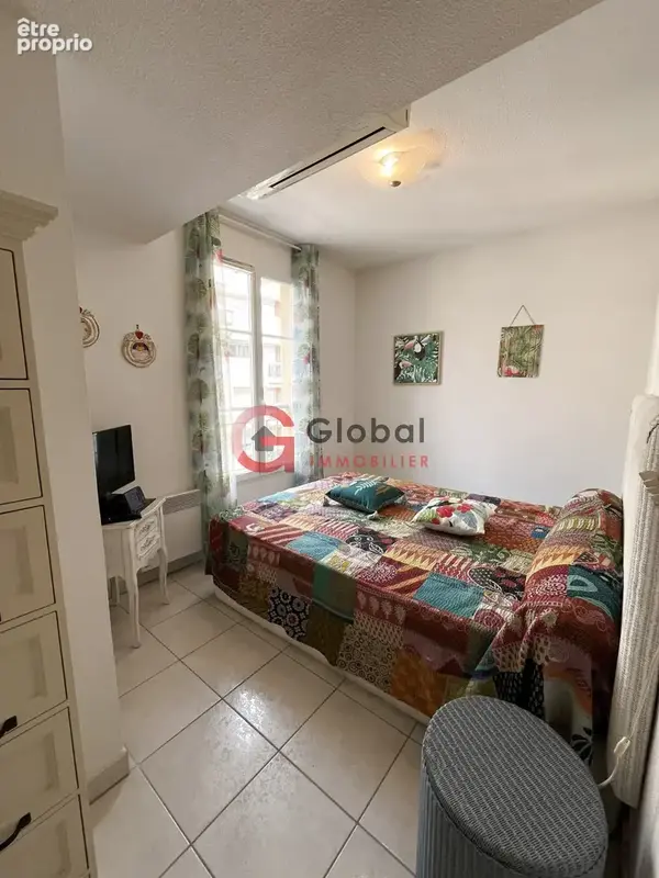 Menton - Appartement traversant 3 pièces avec terrasse plein sud, quartier Vielle Ville à deux pas des plages - photo 6