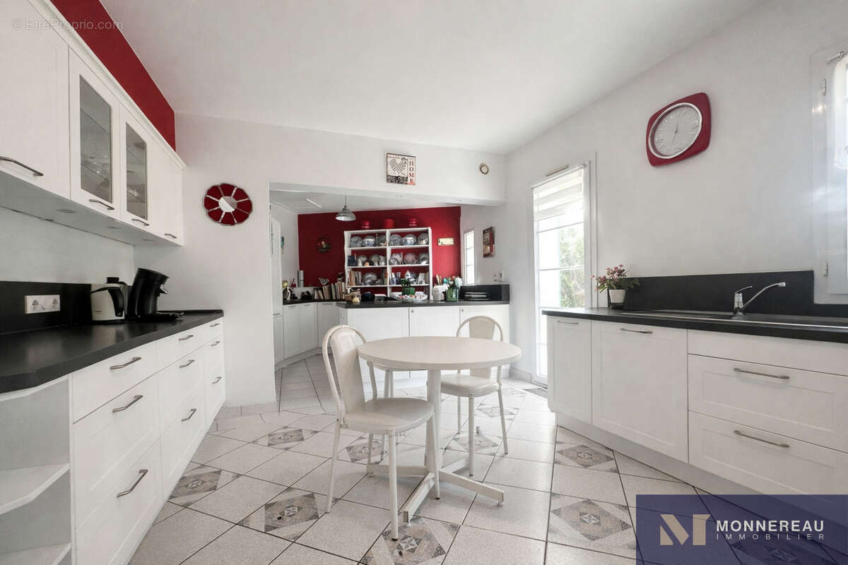 Maison à MESCHERS-SUR-GIRONDE