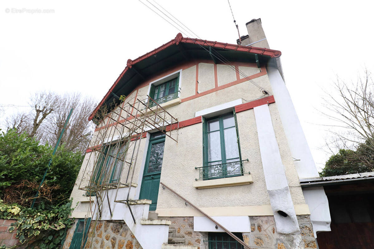 Maison à VITRY-SUR-SEINE