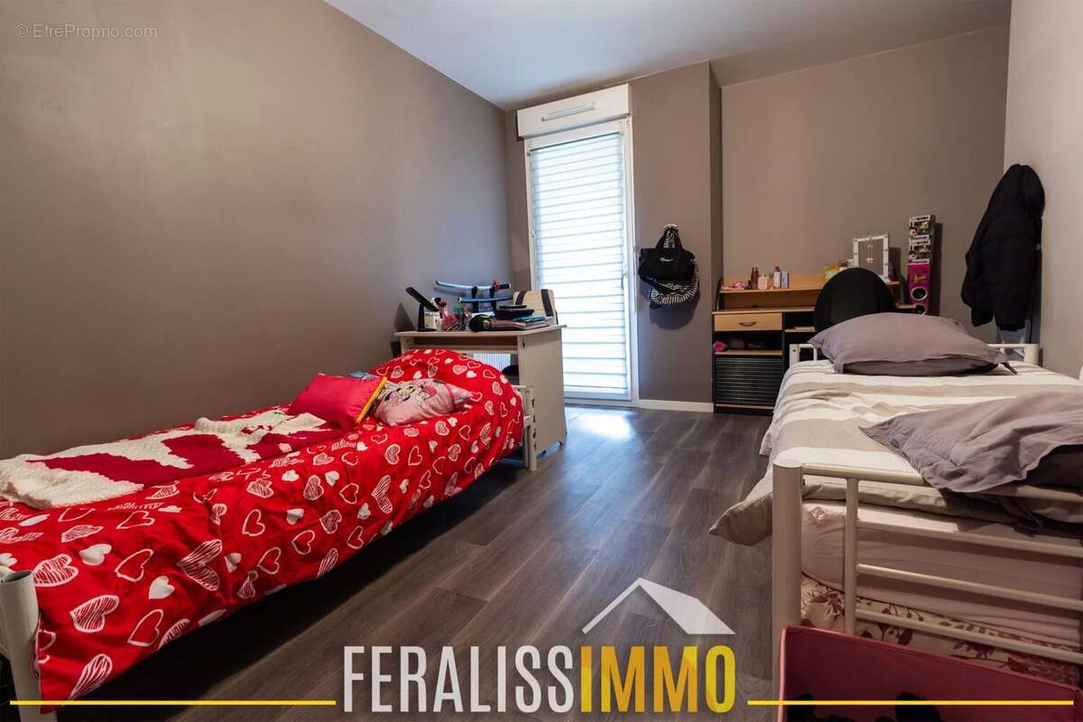 Appartement à JOUY-LE-MOUTIER