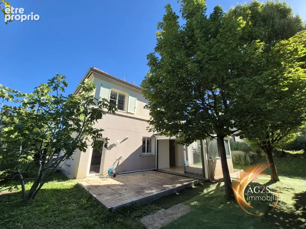 Maison familiale secteur Villard-Noir, calme - photo 2