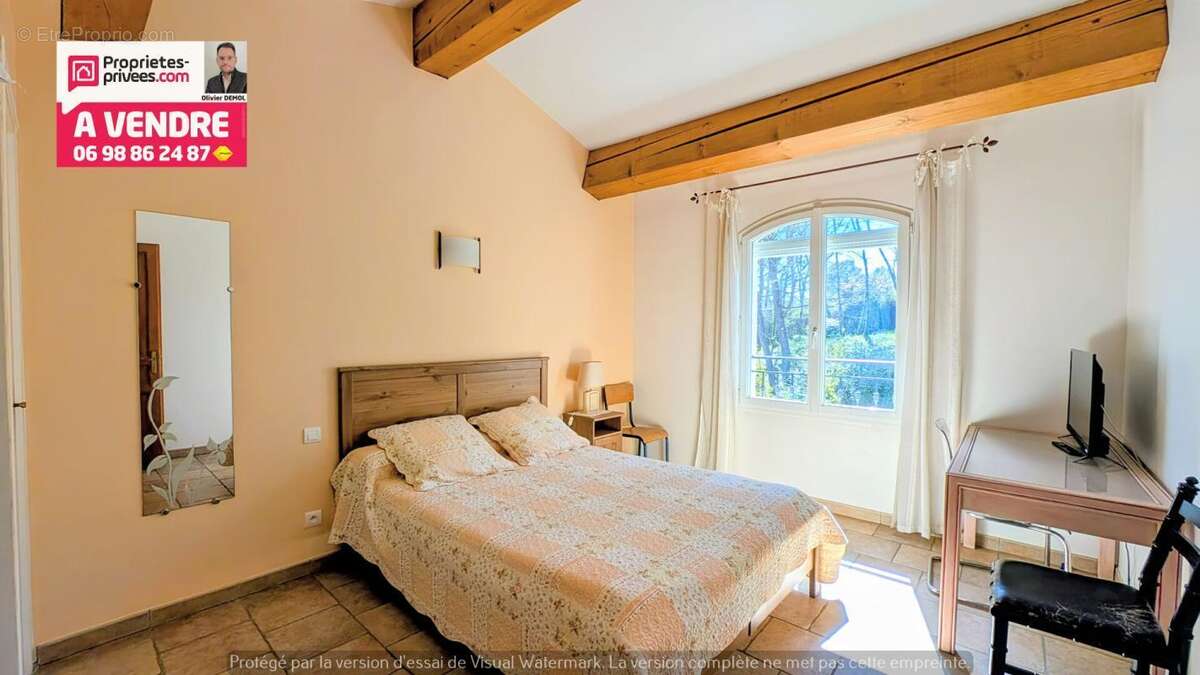 Belle villa recente de 215 m² hab; 160 m² + 2 pieces 50 m². calme et residentiel - photo 15