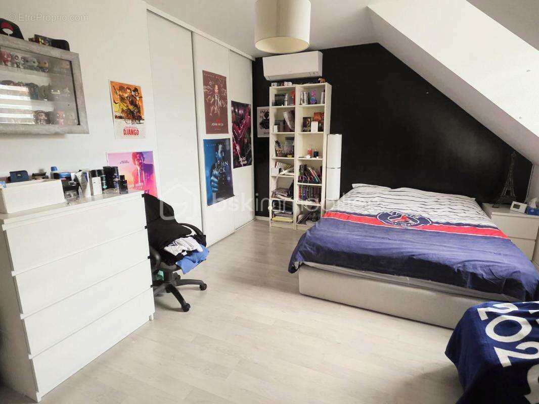 Maison à ROISSY-EN-BRIE