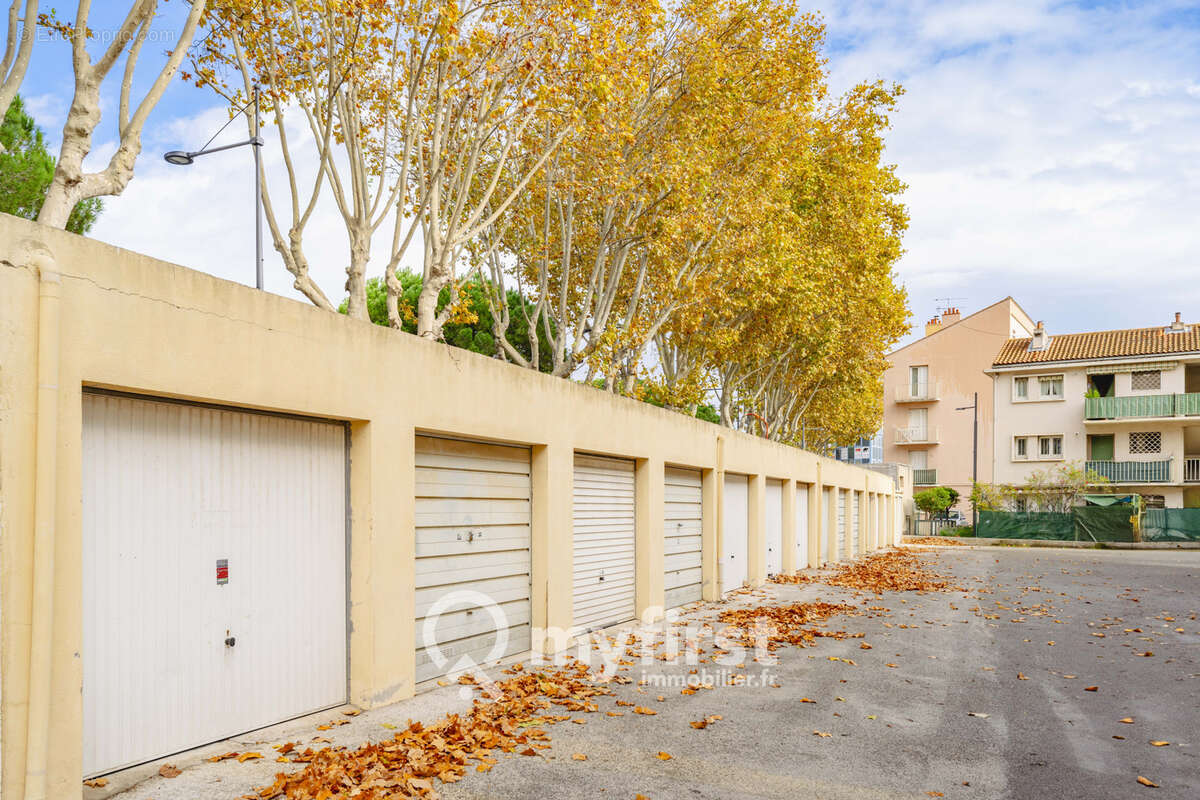 Appartement à SIX-FOURS-LES-PLAGES