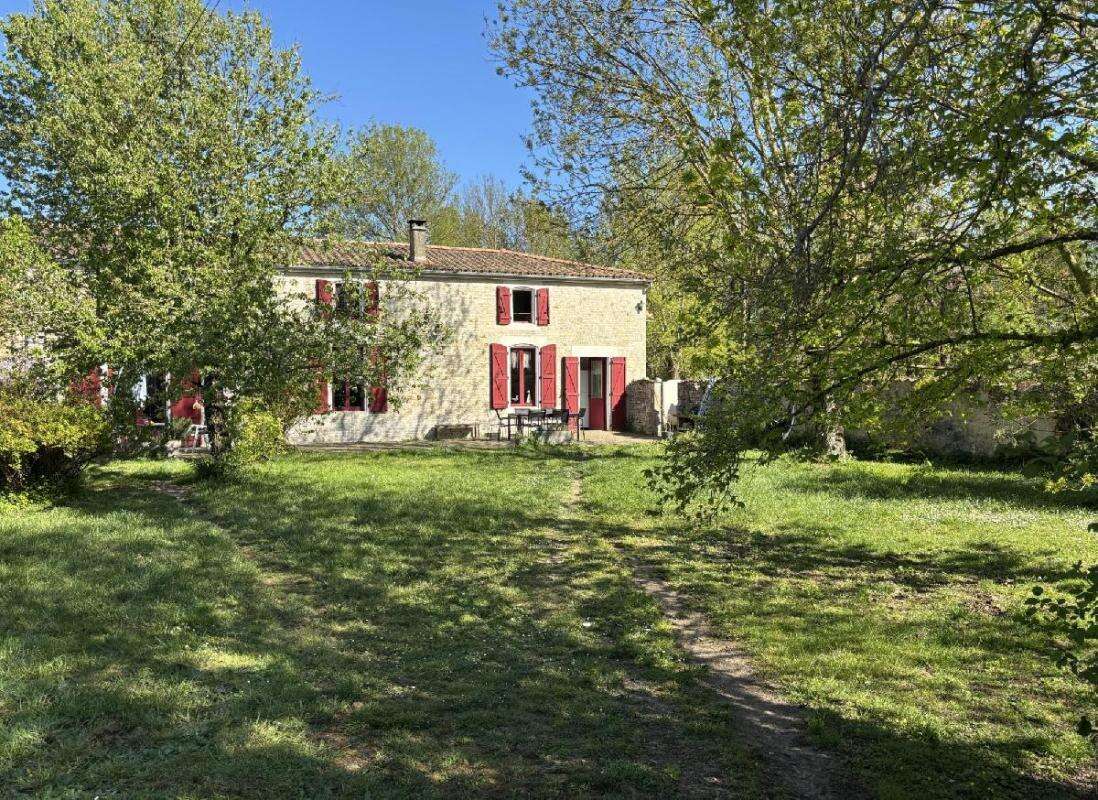 Maison 170 m² à Usseau  - photo 2