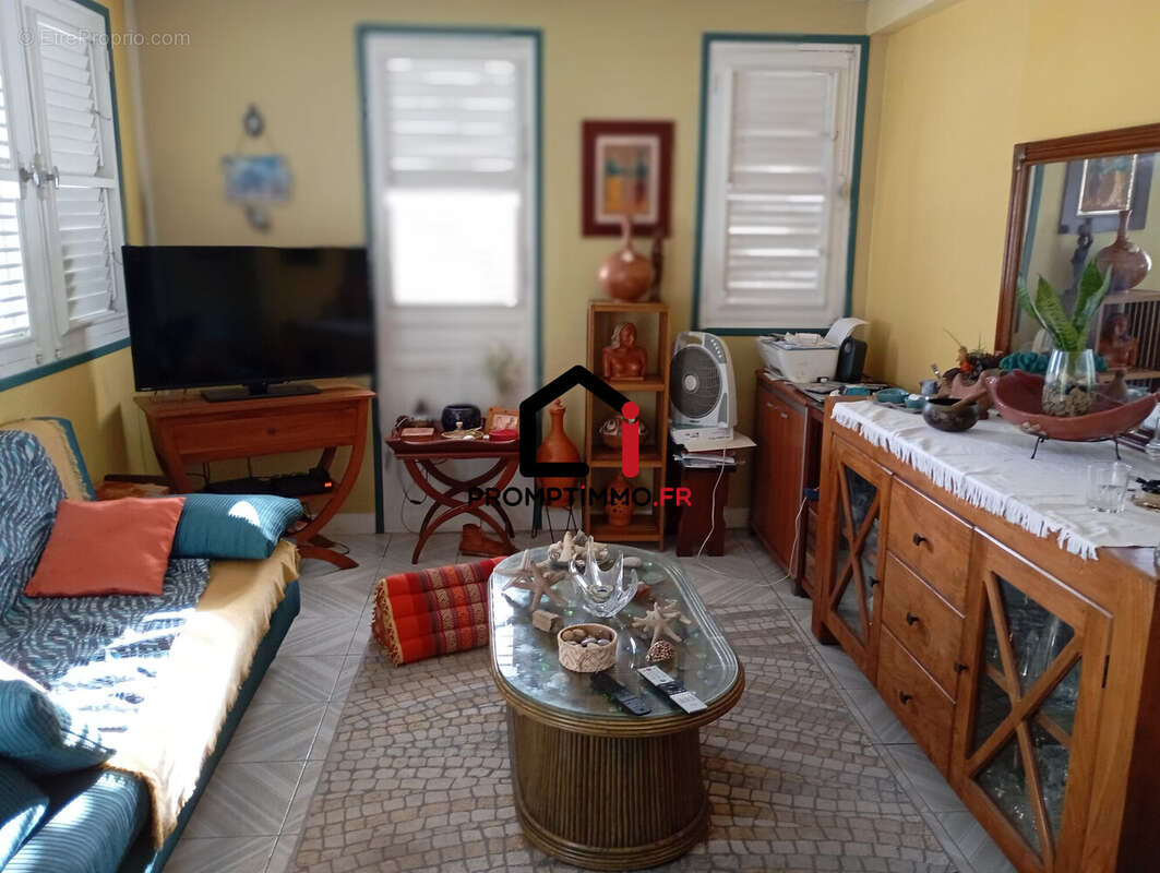 Maison à FORT-DE-FRANCE