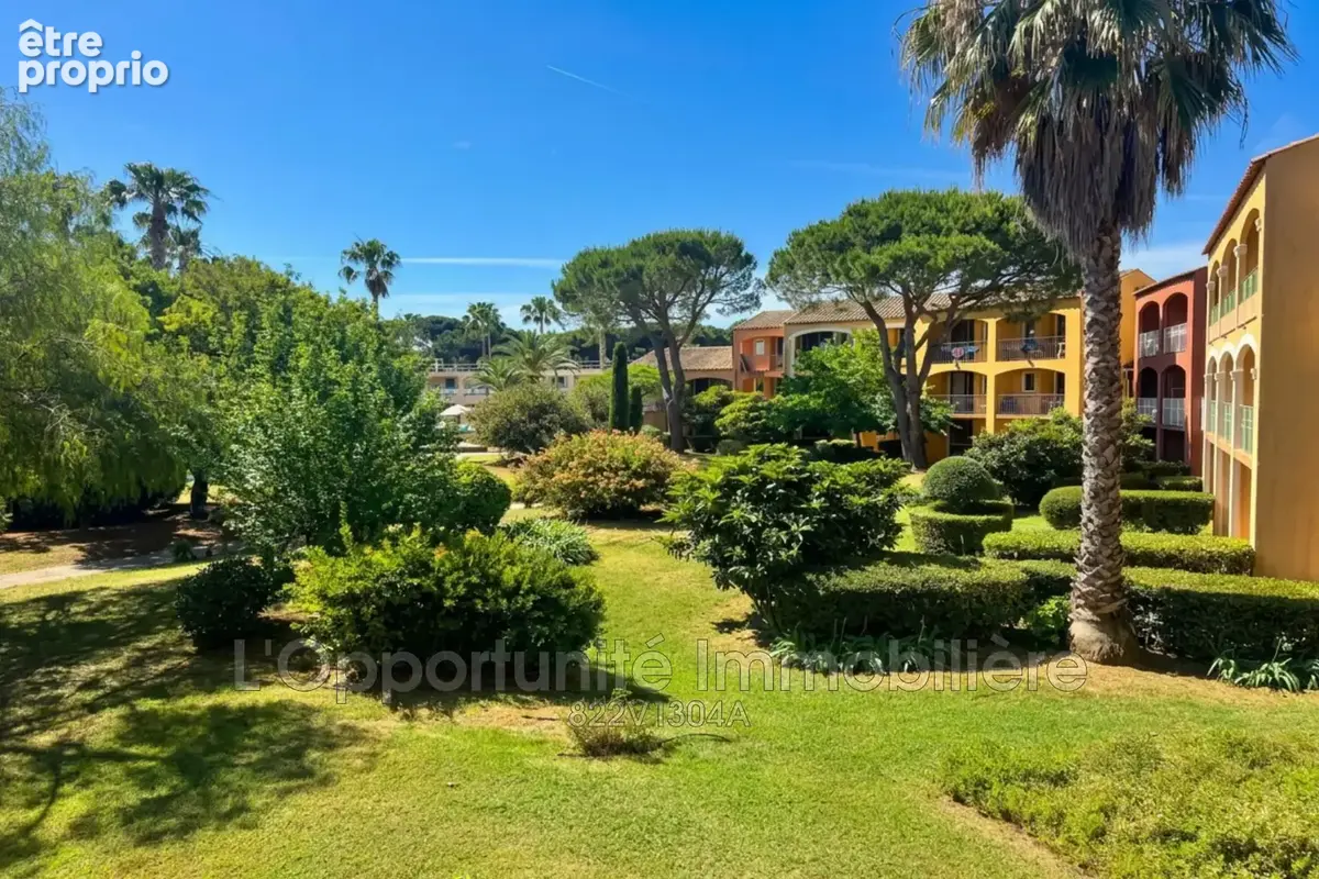 Appartement à MANDELIEU-LA-NAPOULE