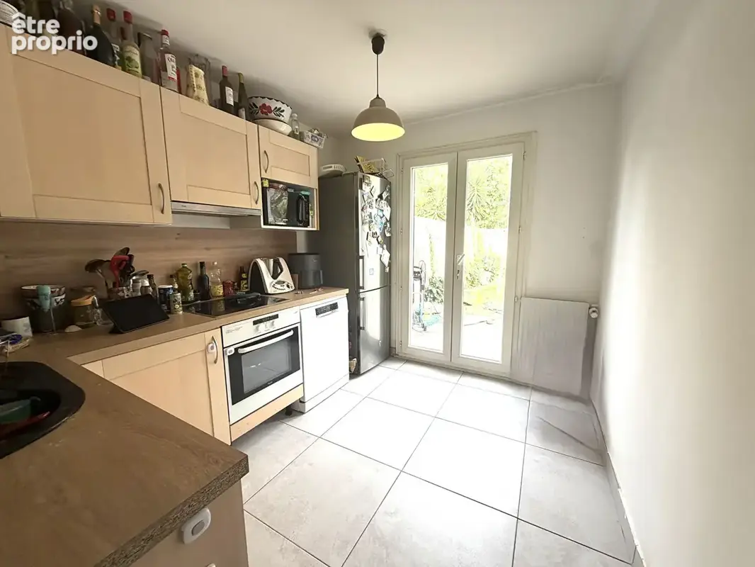 Istres pavillon 3ch jardin garage - photo 4