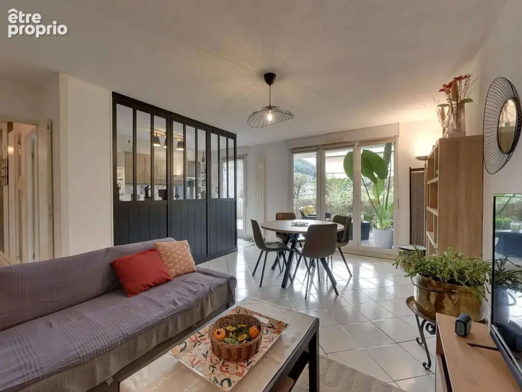 Appartement à ECHIROLLES
