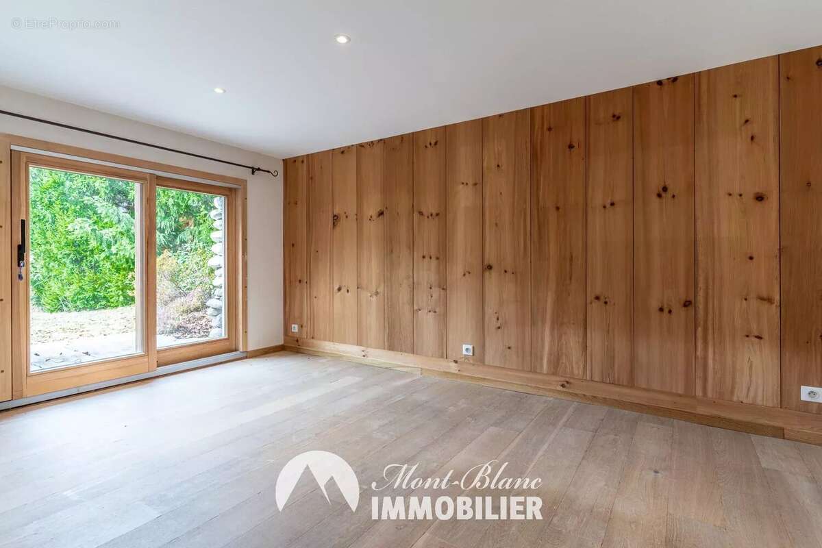 Maison à LES HOUCHES