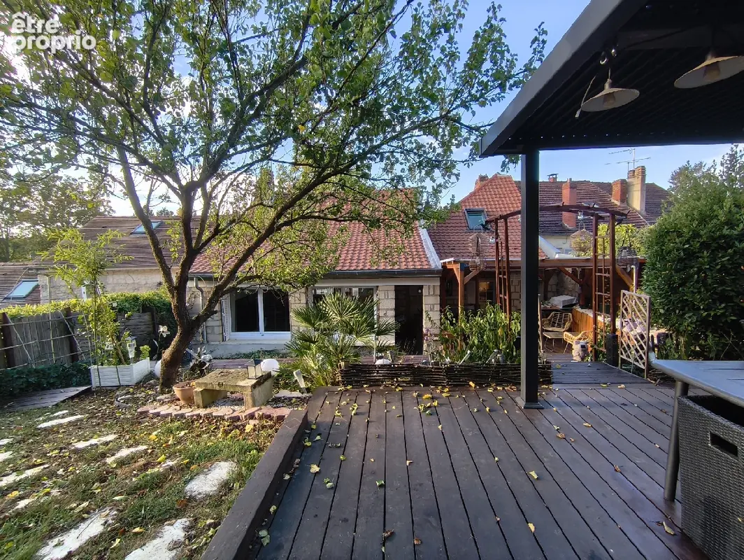 Maison 6 pièces 136 m² à vendre à Nesles-La-Vallee (95690) - photo 10