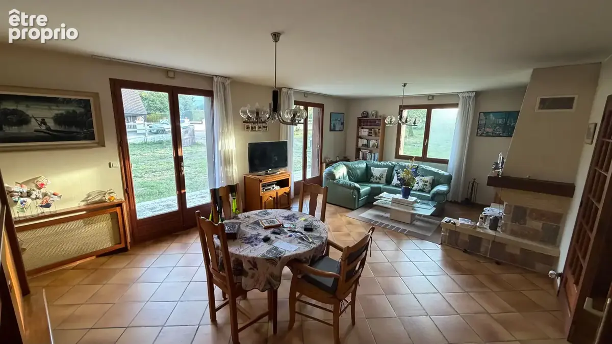 Maison Jouy Mauvoisin 9 pièces 194 m2 sur terrain de 750 m² - photo 2