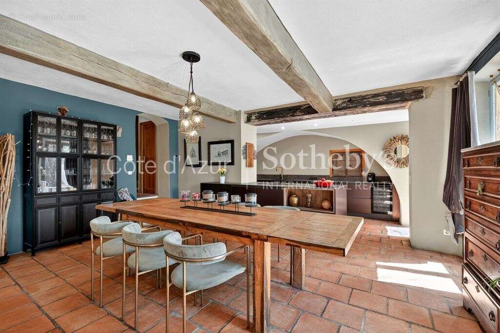 Maison à GRASSE