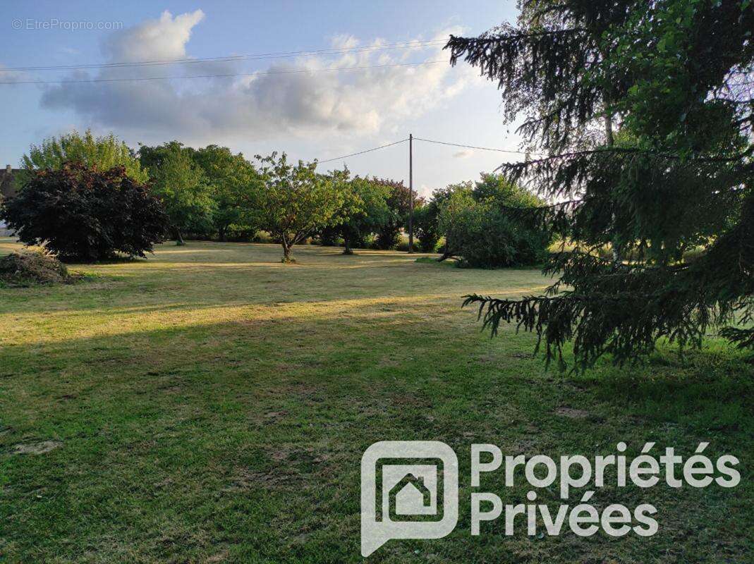 Maison à LONGNY-AU-PERCHE