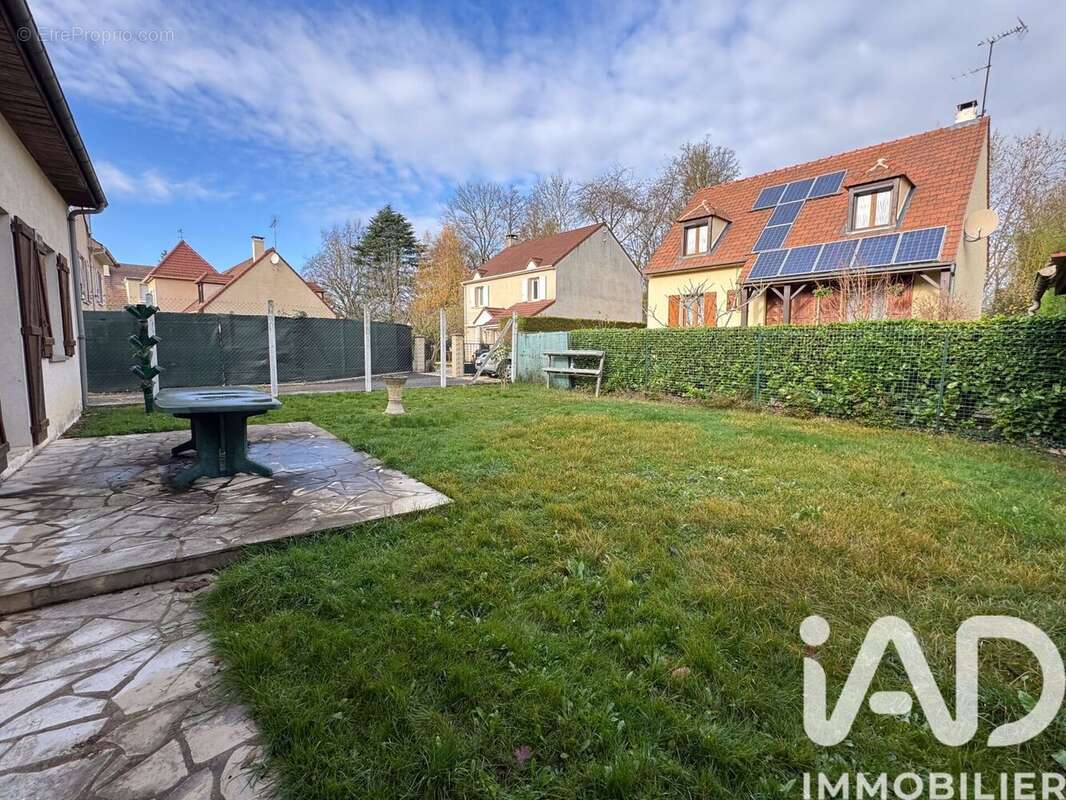 Photo 2 - Maison à TOURNAN-EN-BRIE