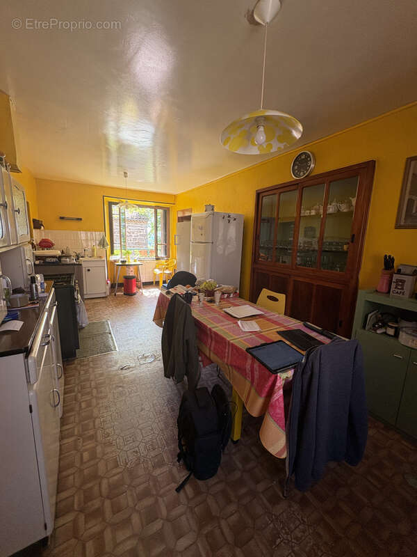 Maison à ISSERTEAUX
