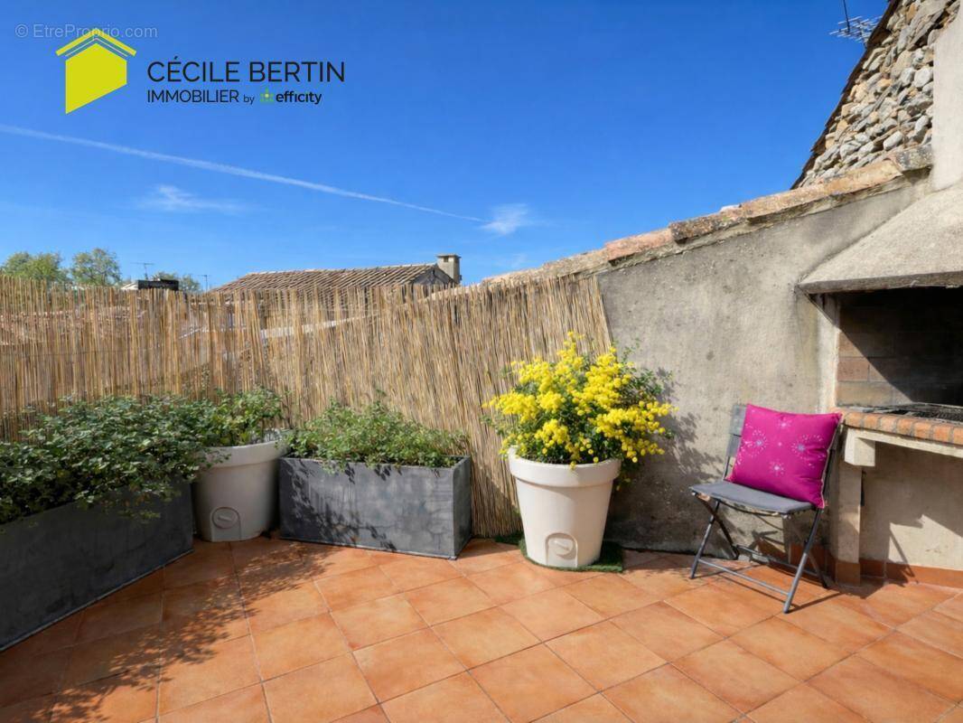 Appartement à NIMES